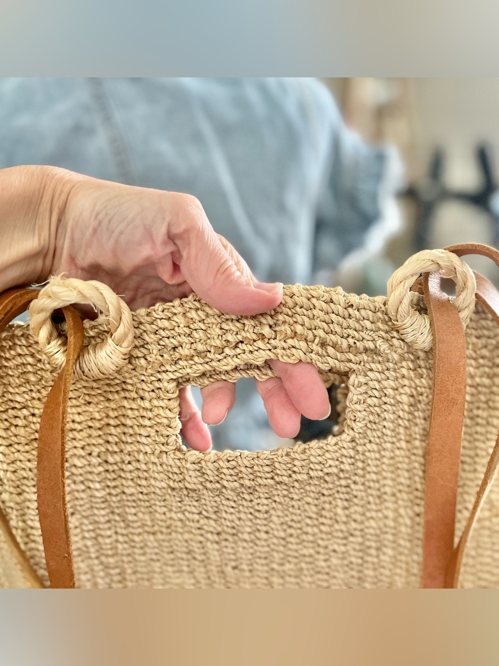 Vintage Esprit Natural Woven Backpack Tote with Tan Leather Straps - Picture 4 of 10